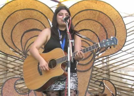 female guitar players gurgaon