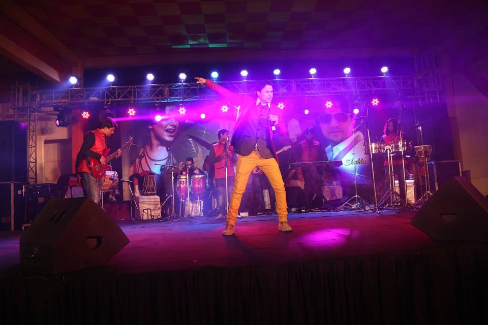 famous male singer gurgaon